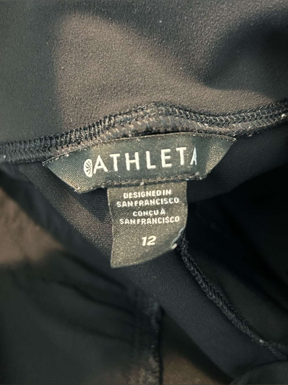 Athleta Black Endless High Rise Stretch Fabric Tapered Ankle Pants size 12 - Picture 9 of 10